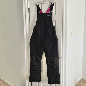 Women’s black Magellan bib snow pants size L